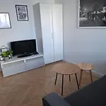 Krucza Apart Selfcheckin